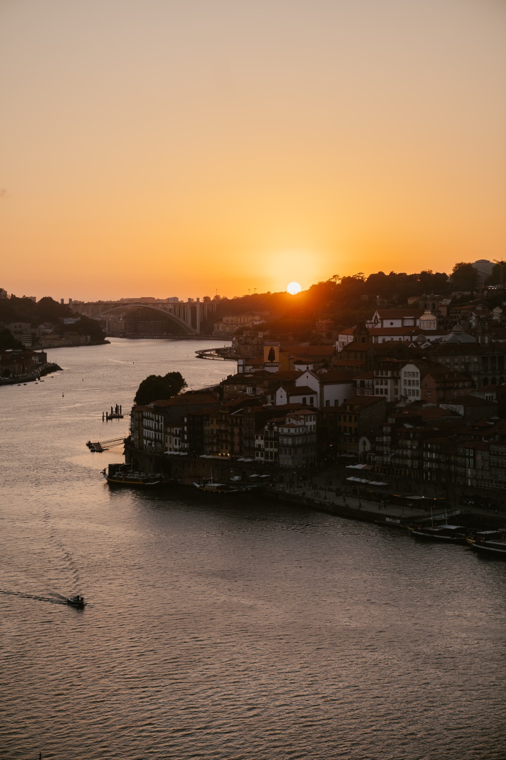 Sunset over the Douro, Porto