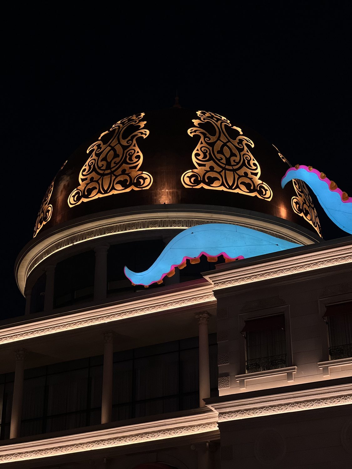 Dome detail