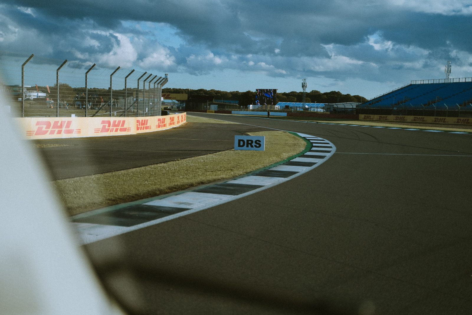 The empty circuit